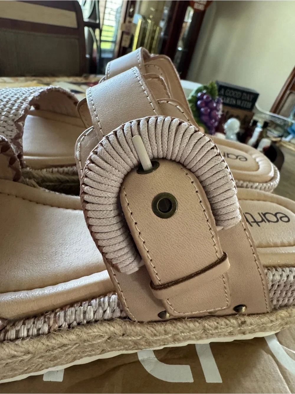 Earth comfortable espadrille
